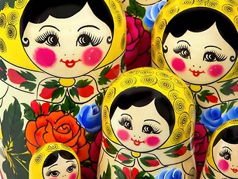 Матрешка - любимая игрушка малыша?
