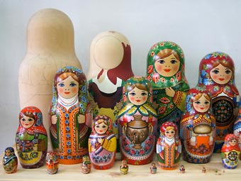 Матрешка в жизни старшего дошкольника