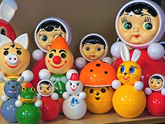 Может ли неваляшка помочь в изучении физики?