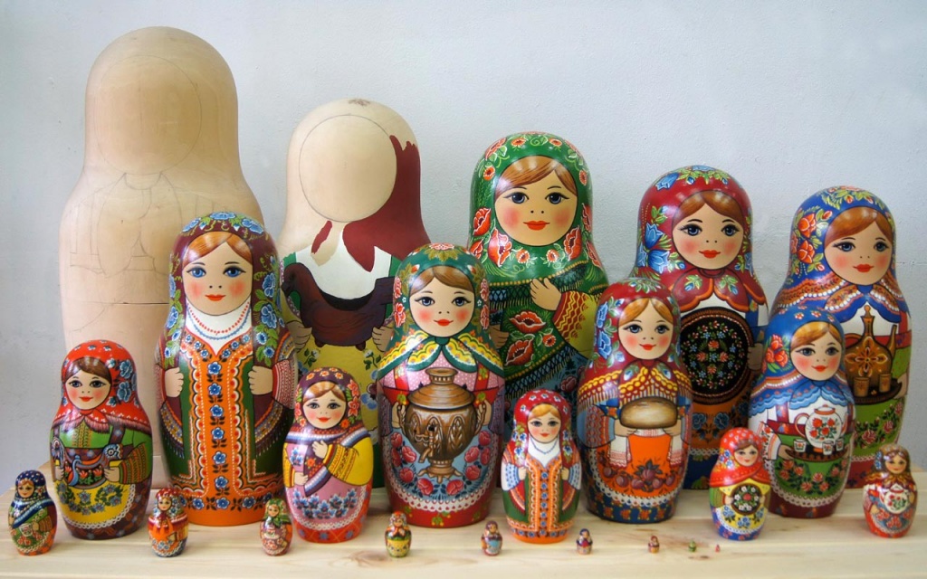 Матрешка в жизни старшего дошкольника Матрешка в жизни старшего дошкольника
